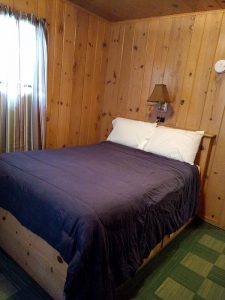 North Twin Lake cabin 2 bedroom 2.